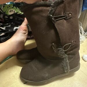 9m airwalk brown fur lined boots